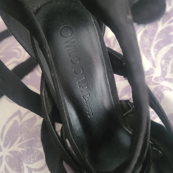 Wild Diva heels - Picture 7 of 9